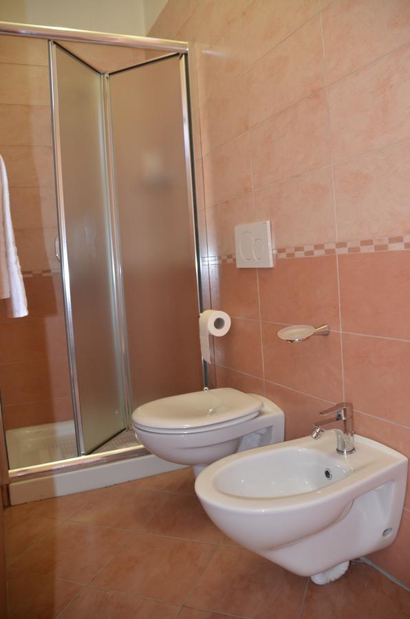 Albergo Roma Gattico Exterior photo